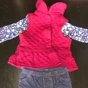 Carter’s 3 pc outfit